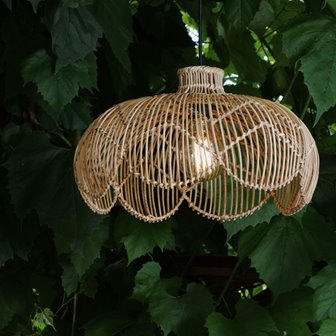 Rattanowa lampa zewnętrzna na taras Belle